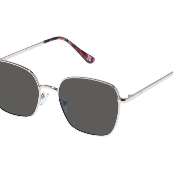 NWT AIRE Spiral Sunglasses Chic Gold and Brown Oversized Sunglasses - Picture 3 of 5